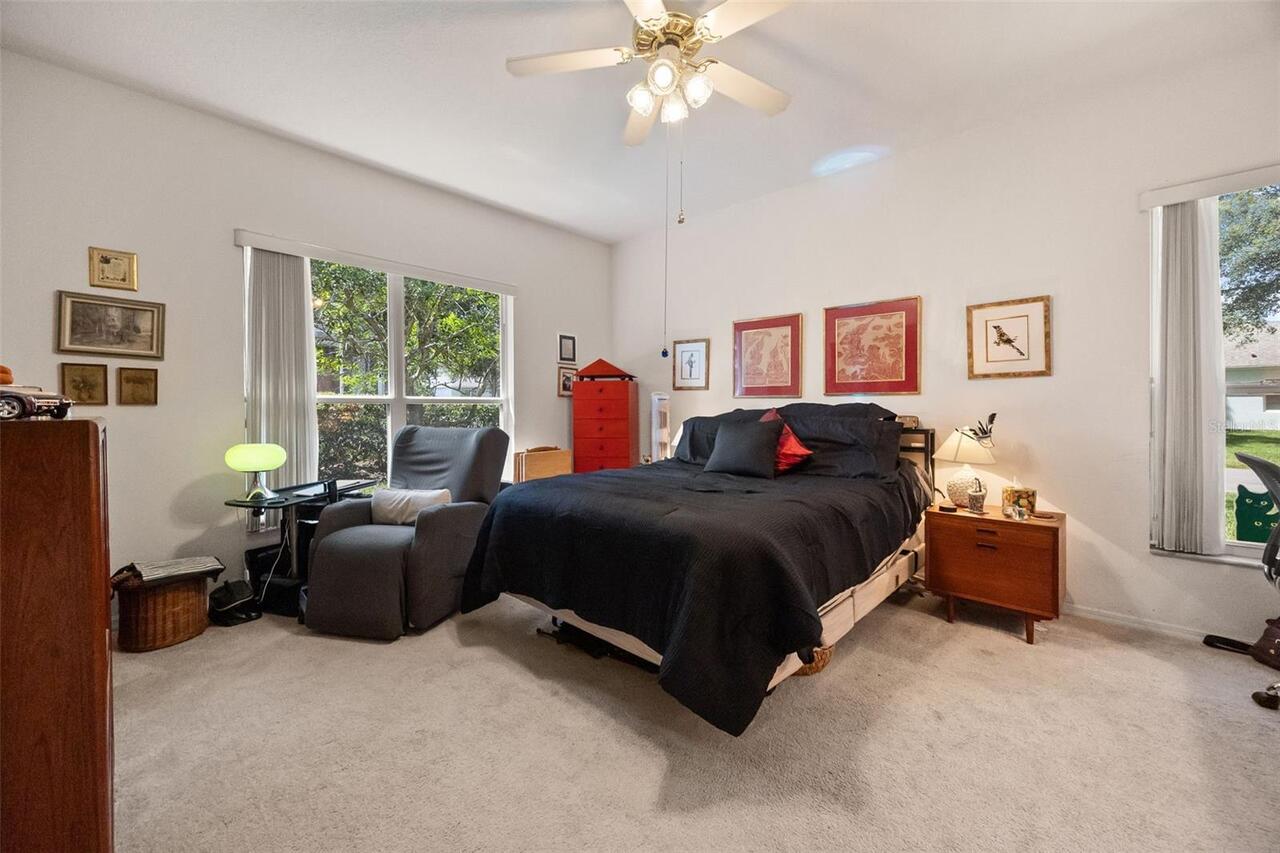 Listing Photo 10