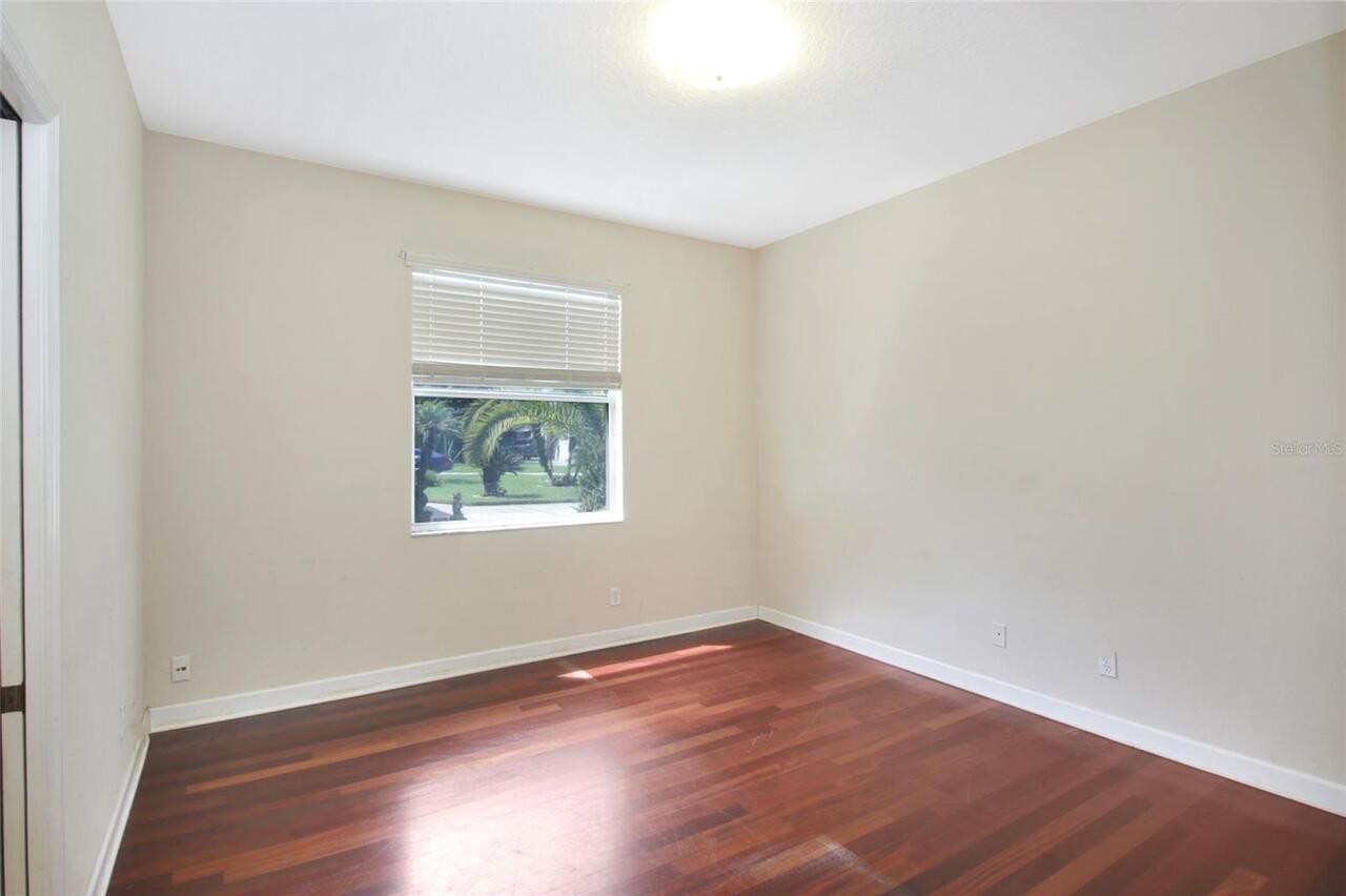 Listing Photo 34