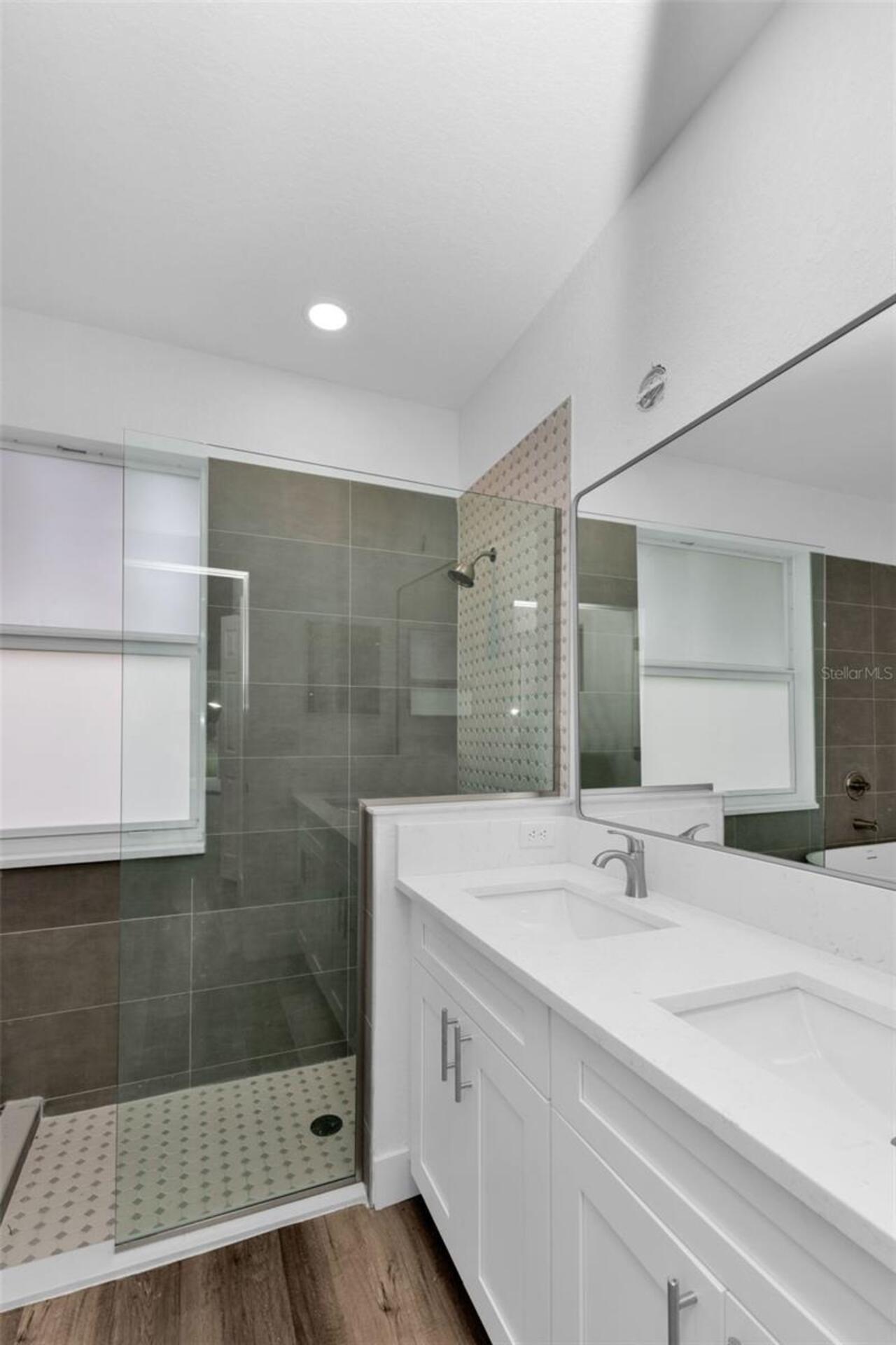 Listing Photo 29