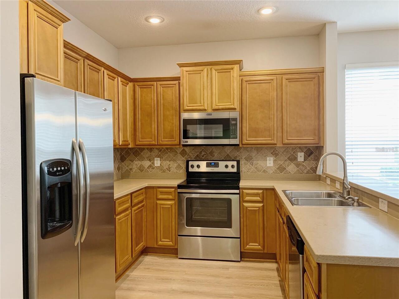 Listing Photo 7