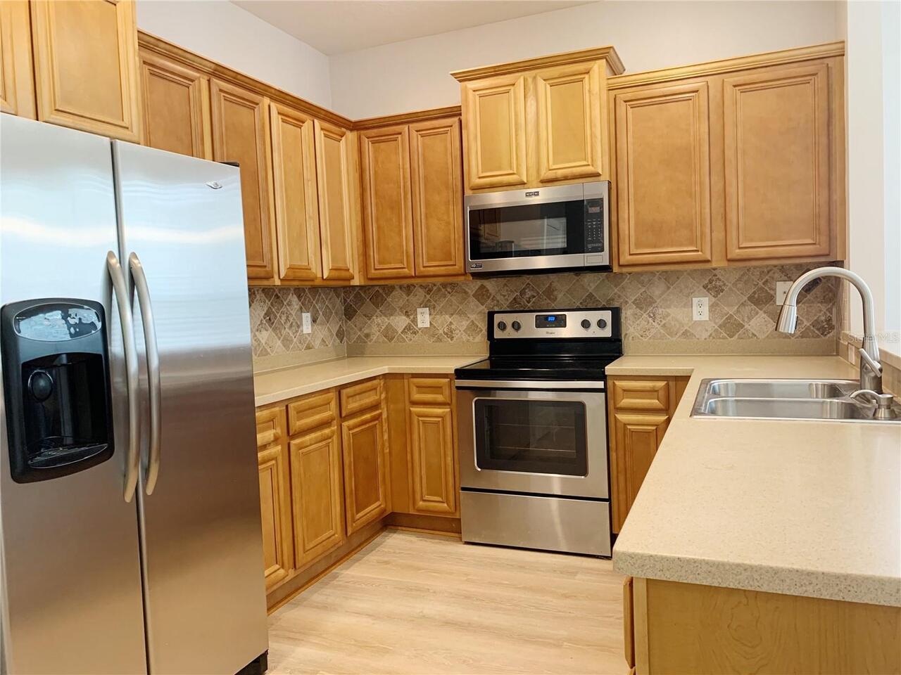 Listing Photo 8