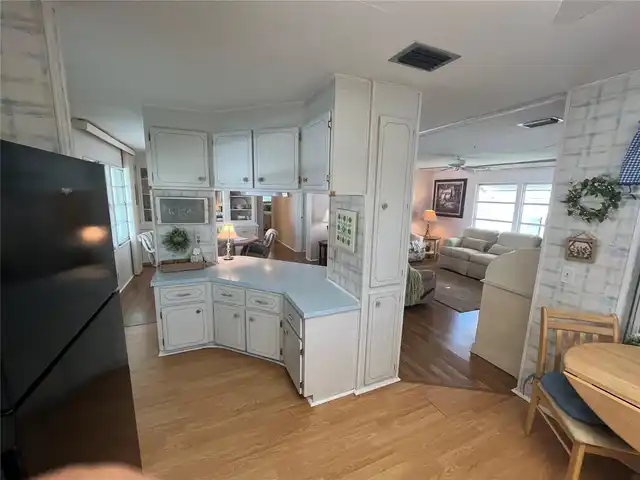 Listing Photo 18