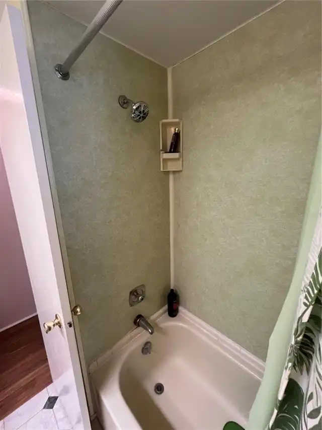 Listing Photo 28