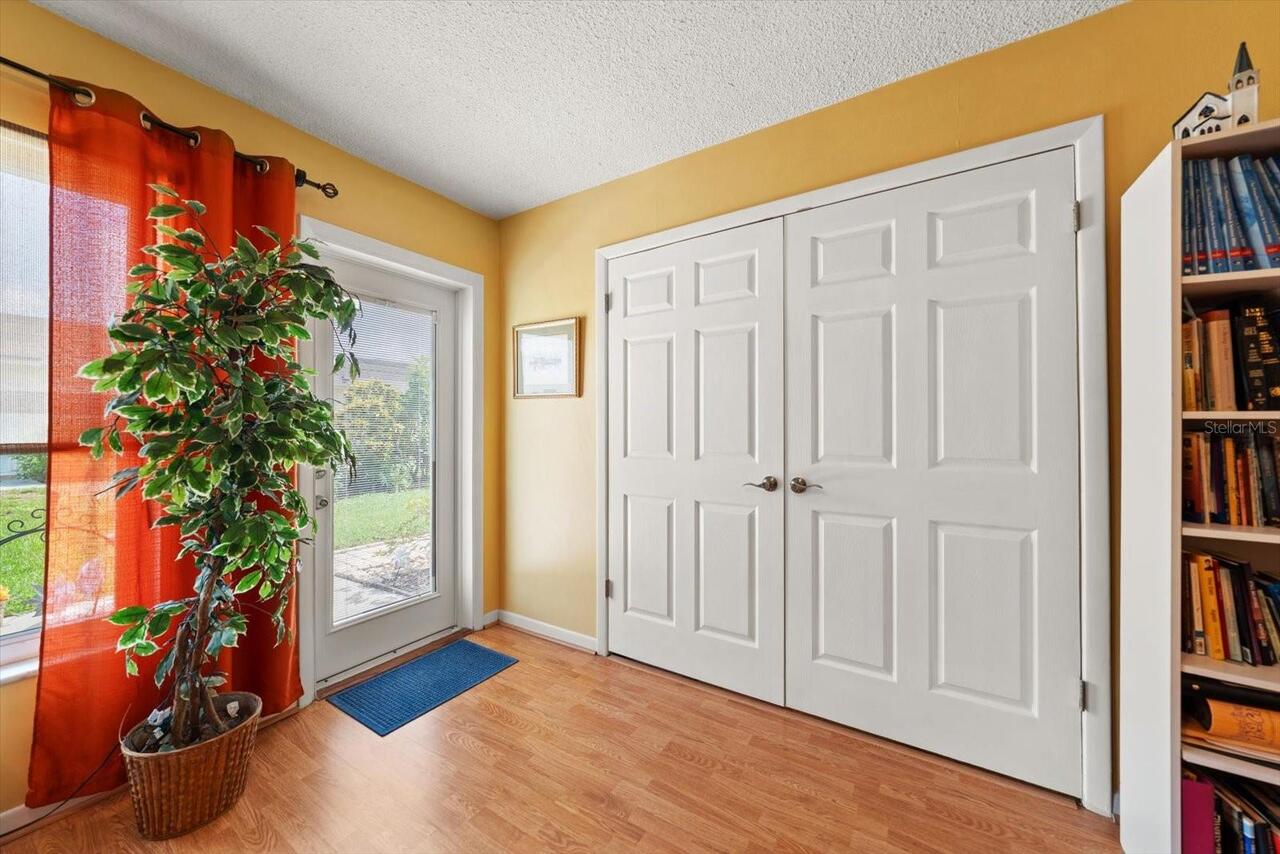 Listing Photo 14
