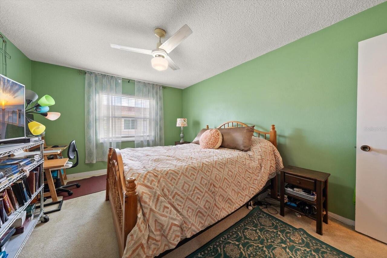 Listing Photo 16
