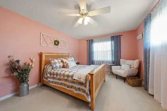 Listing Photo 19