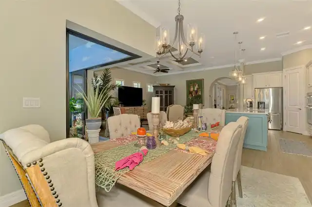 Listing Photo 33