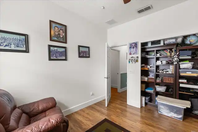 Listing Photo 20