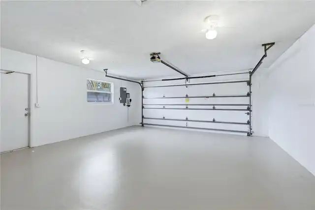 Listing Photo 32