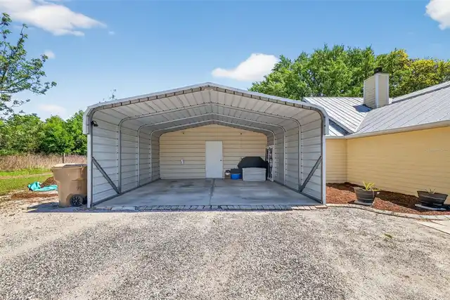 Listing Photo 15