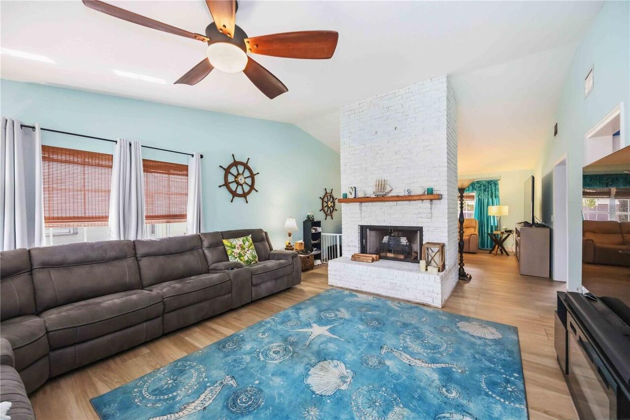 Listing Photo 23