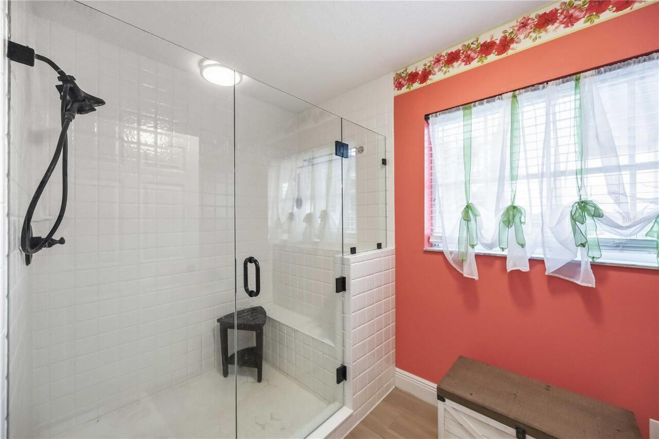 Listing Photo 42