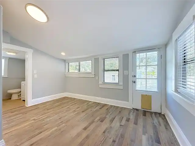 Listing Photo 13