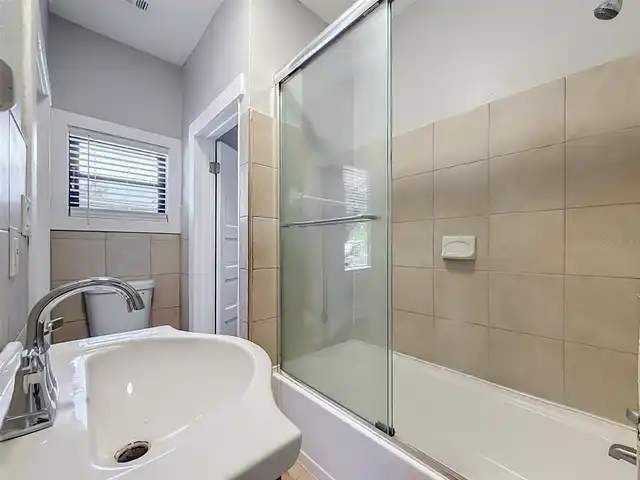 Listing Photo 21