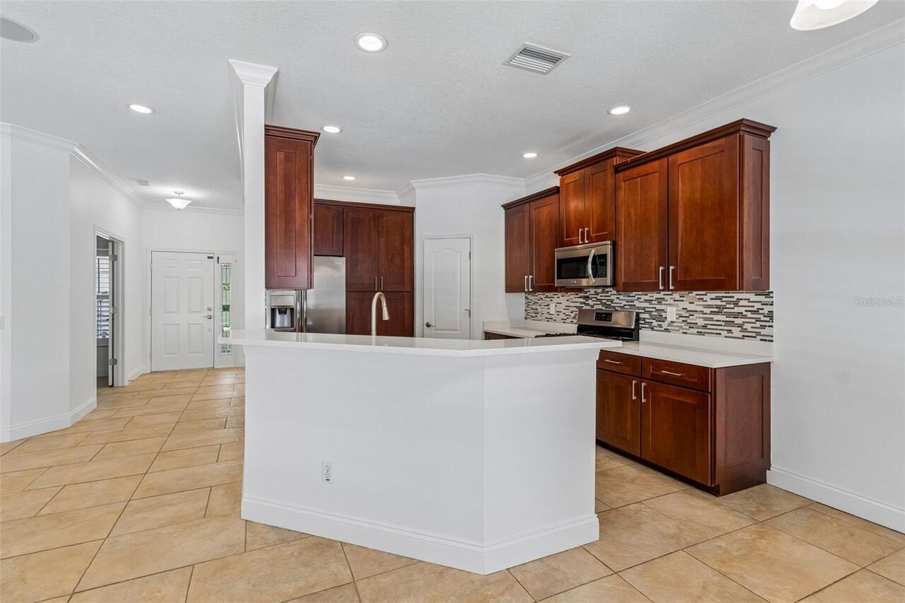 Listing Photo 16