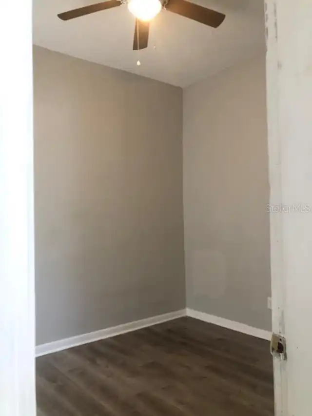 Listing Photo 9