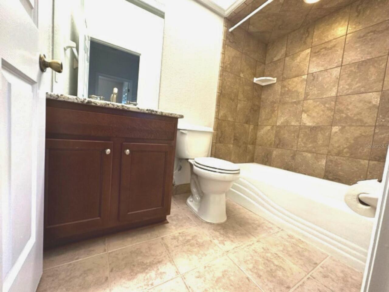 Listing Photo 10