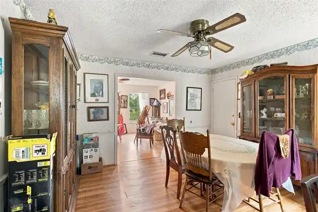 Listing Photo 13
