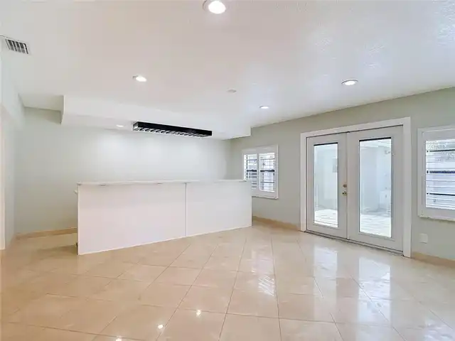 Listing Photo 33