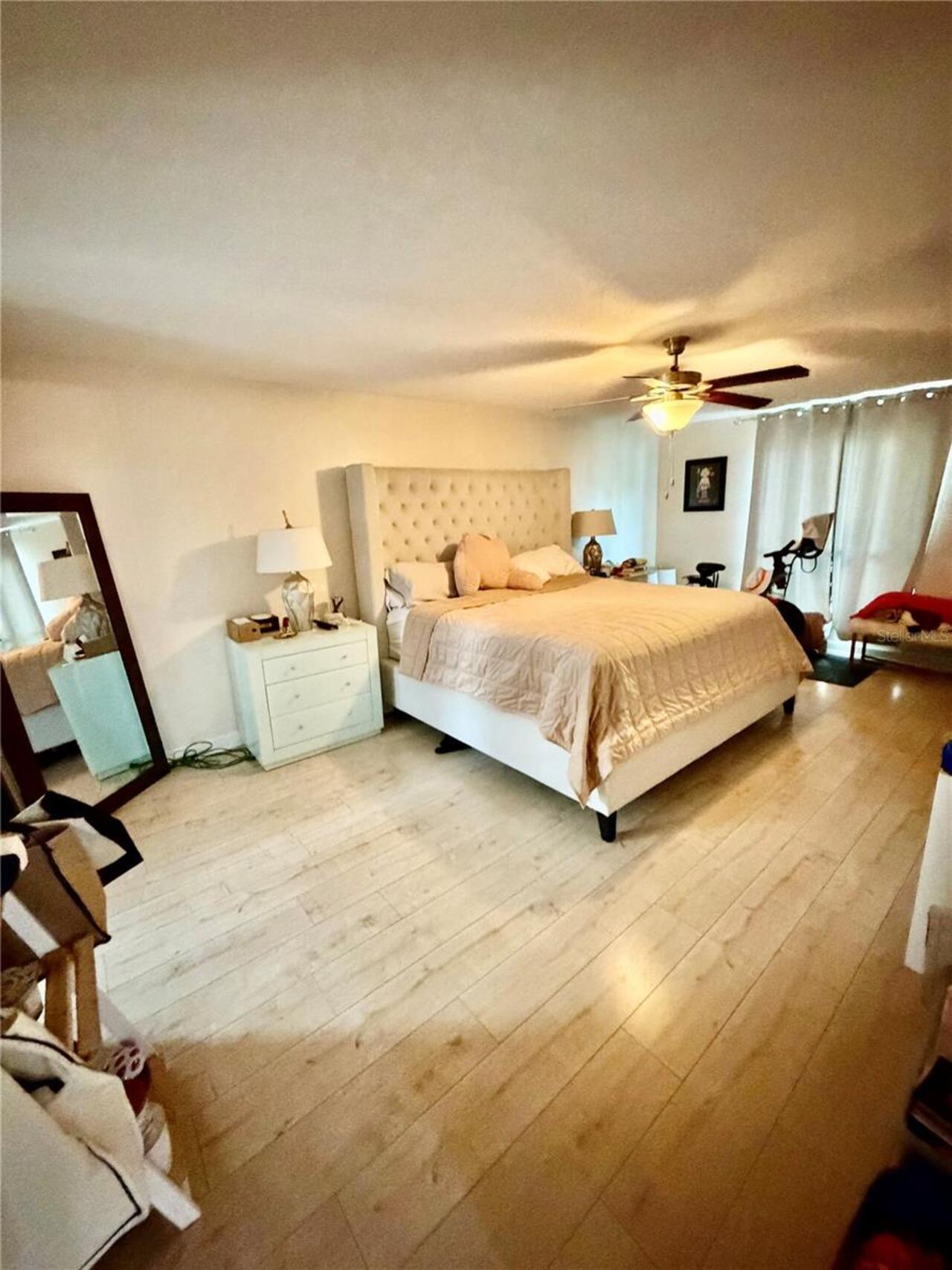 Listing Photo 16