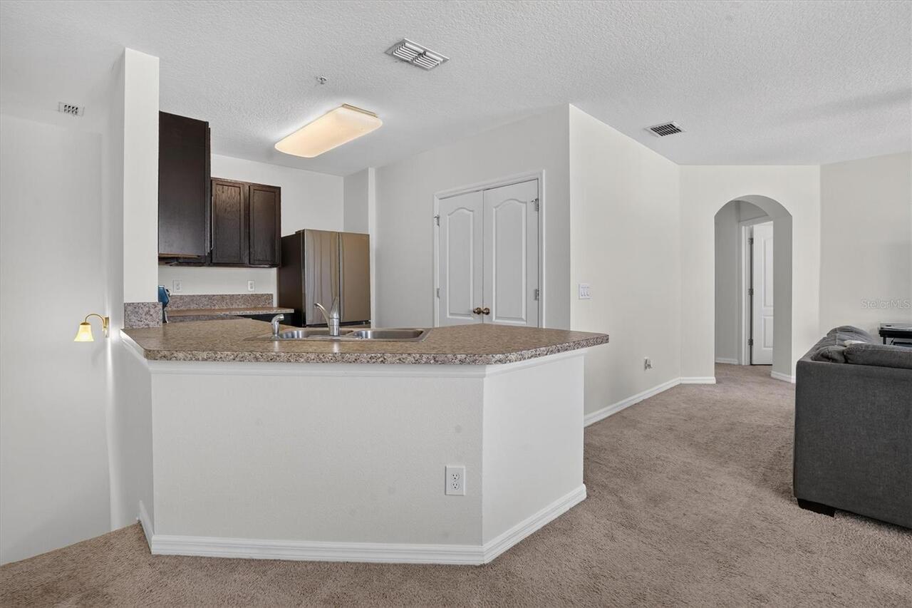 Listing Photo 14