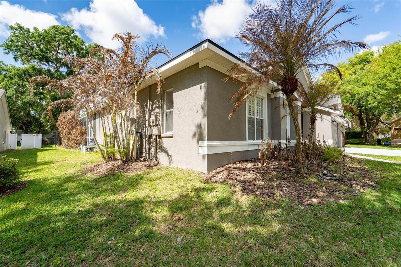 Listing Photo 8