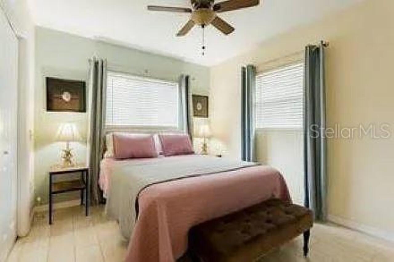 Listing Photo 9