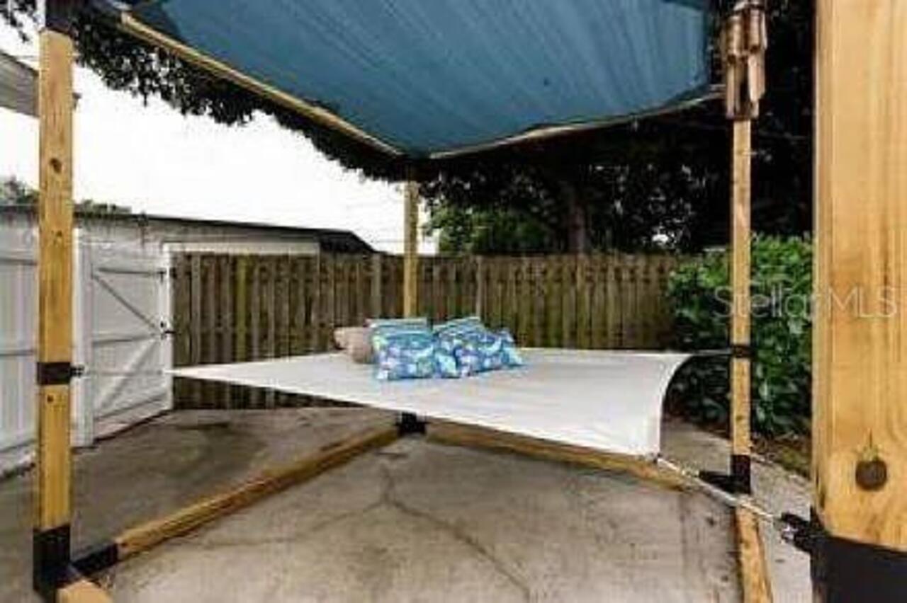 Listing Photo 24