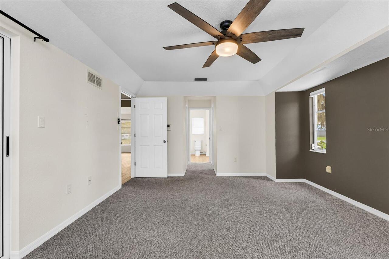 Listing Photo 29