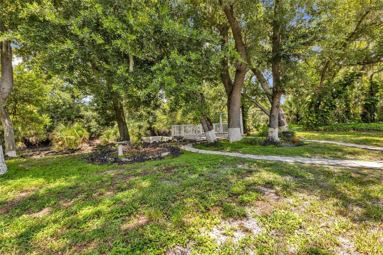 Listing Photo 37