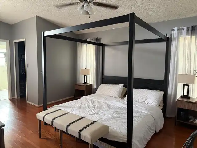 Listing Photo 10