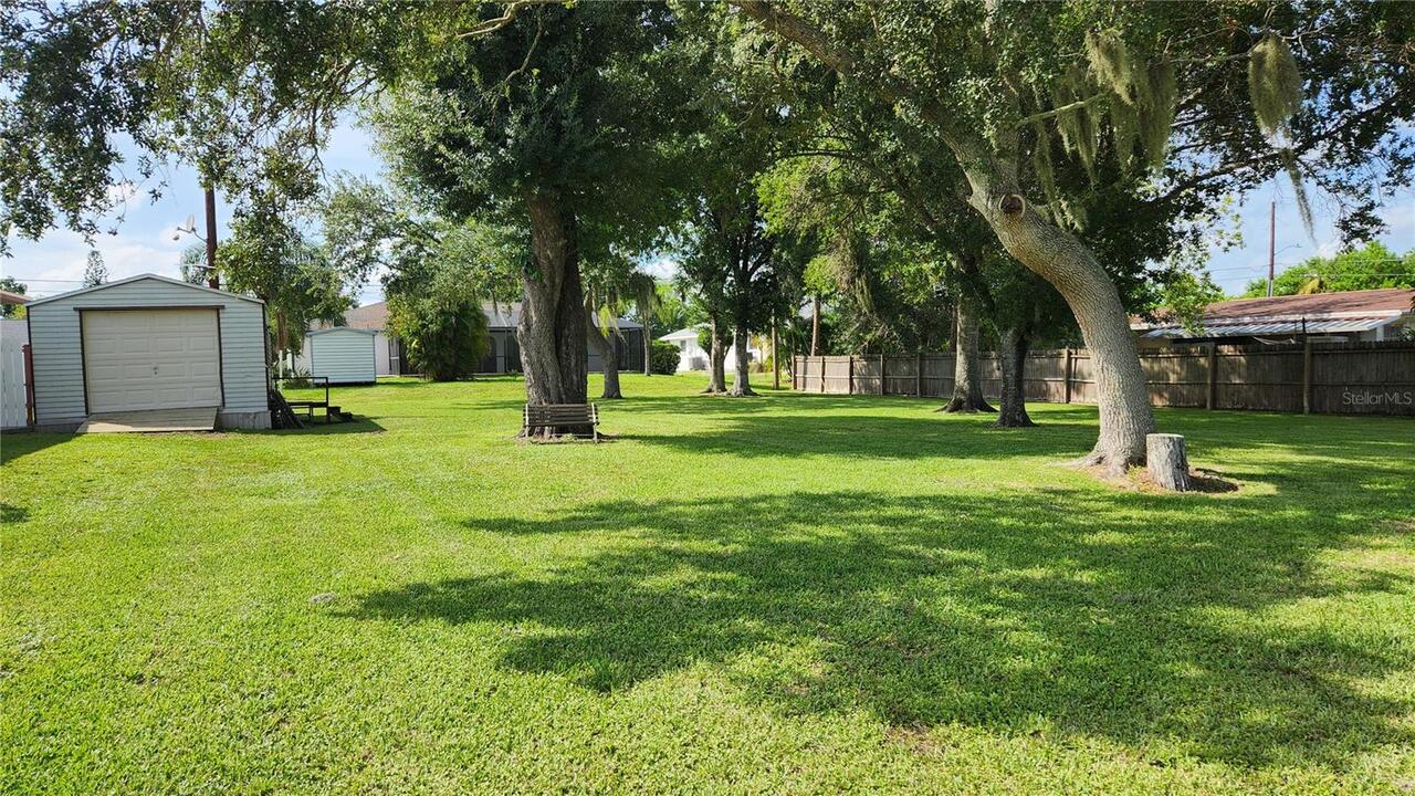 Listing Photo 11
