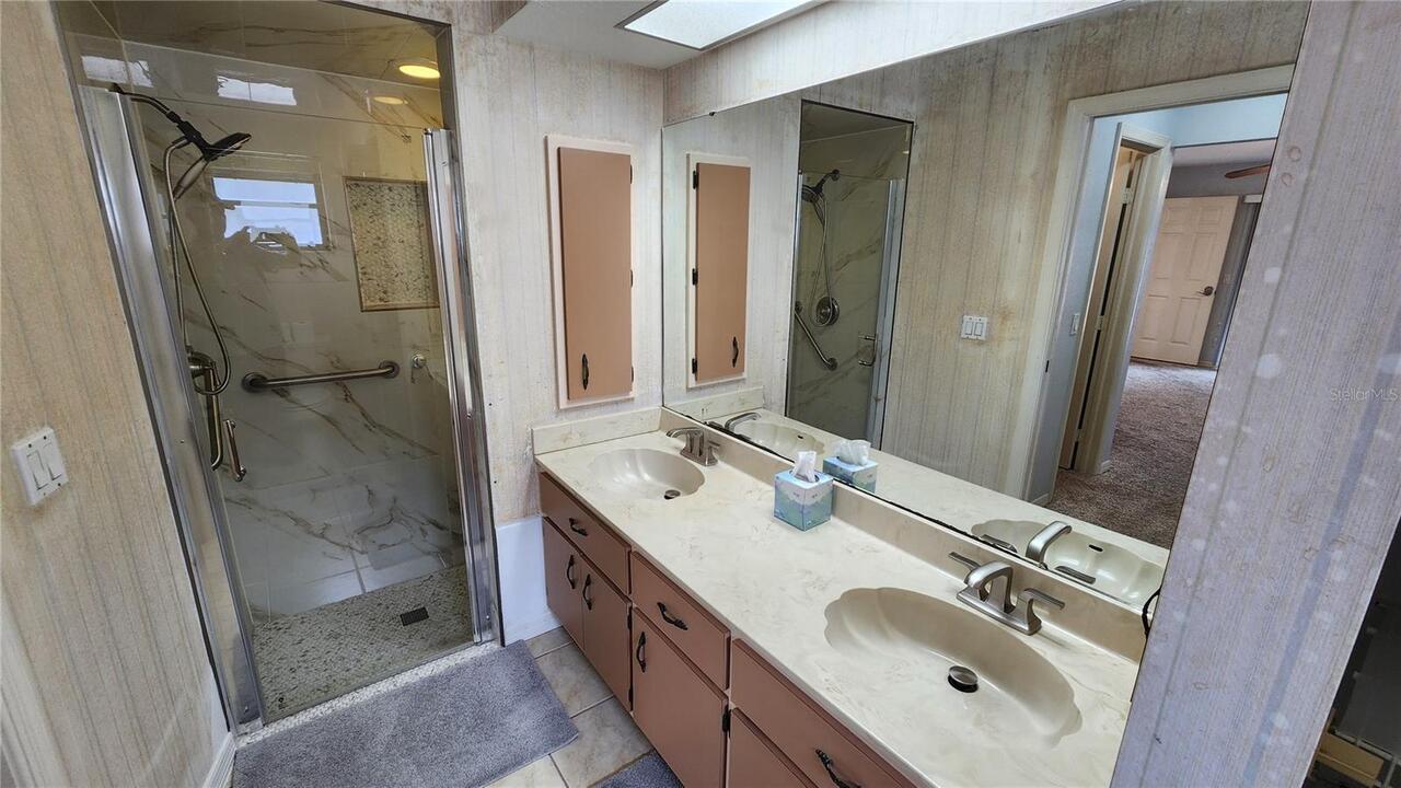 Listing Photo 33