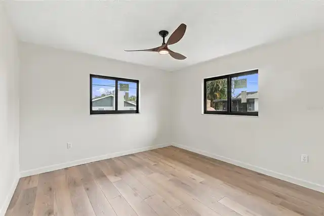 Listing Photo 33