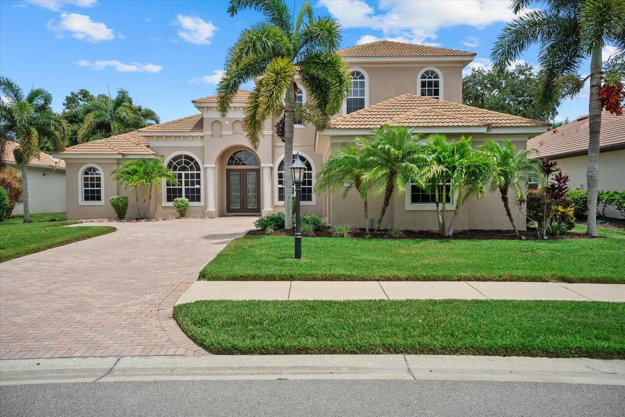 Sarasota Real Estate