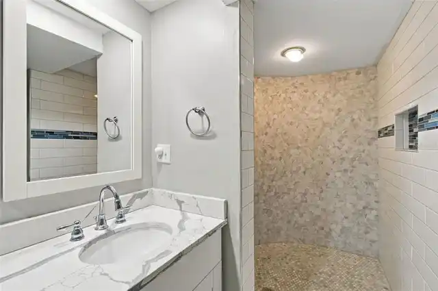 Listing Photo 35