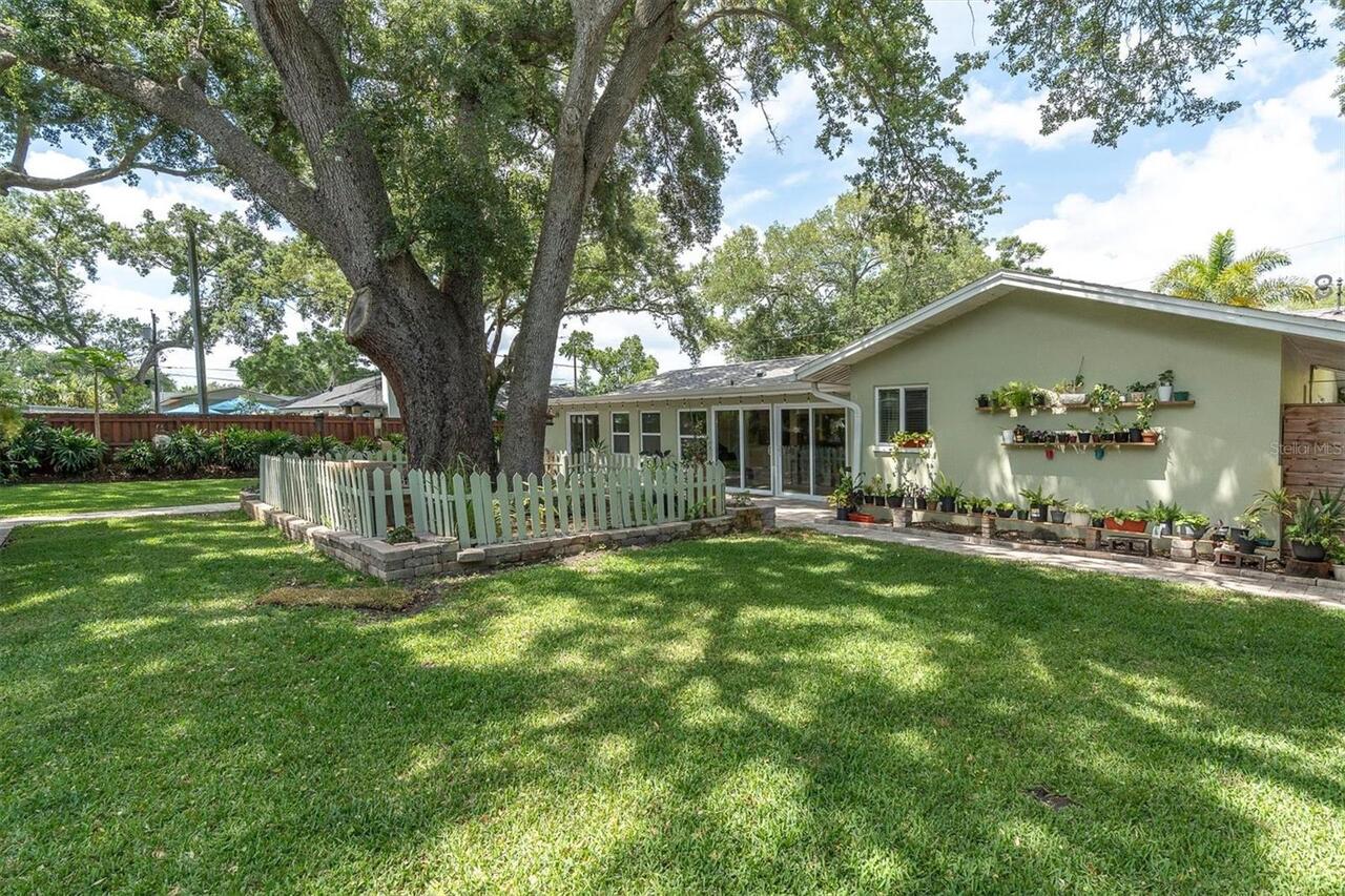 Listing Photo 43
