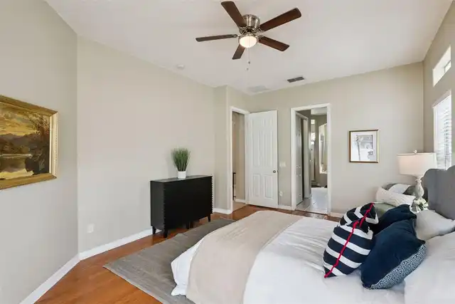 Listing Photo 25