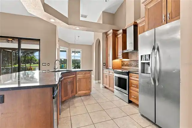 Listing Photo 15