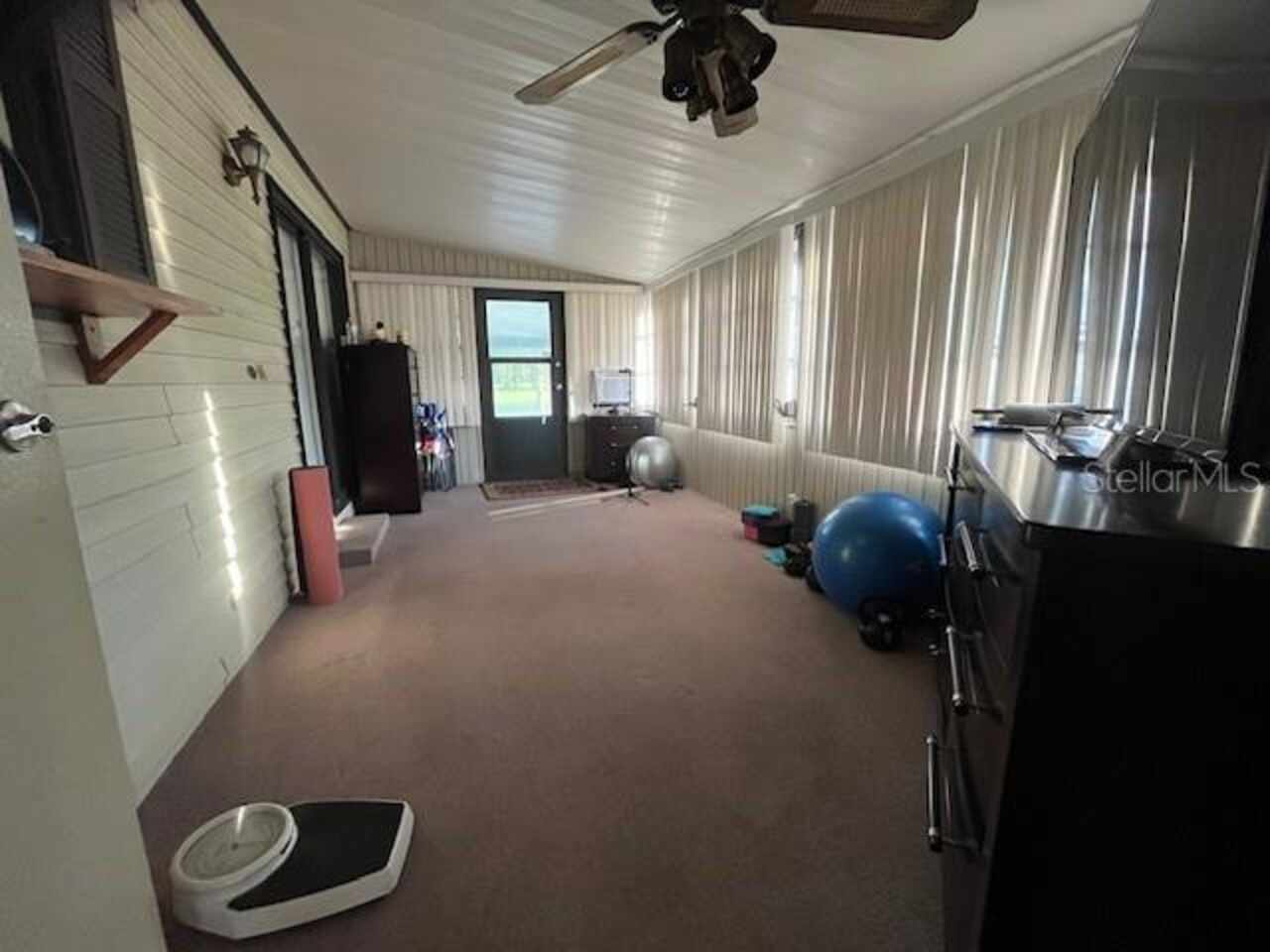 Listing Photo 10
