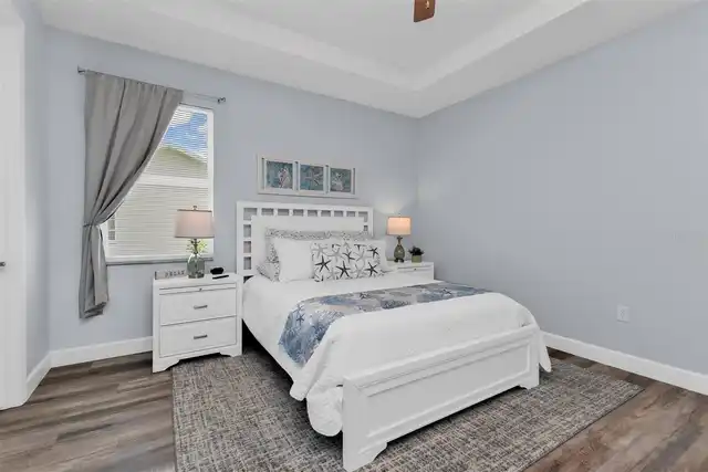 Listing Photo 14
