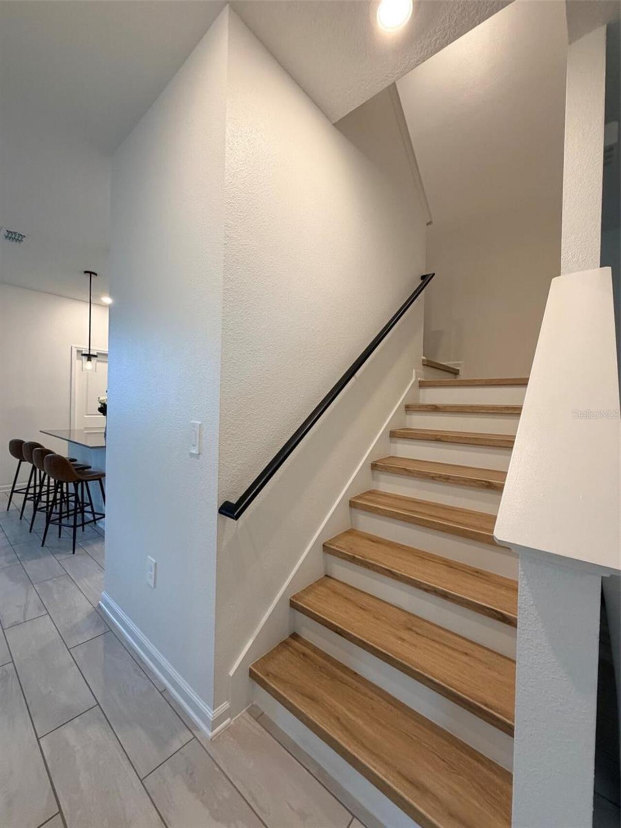 Listing Photo 10
