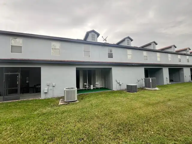 Listing Photo 17