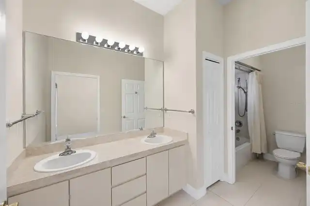 Listing Photo 25