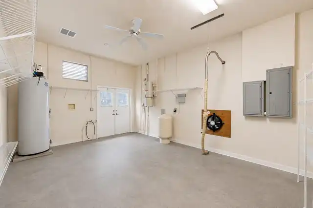 Listing Photo 32