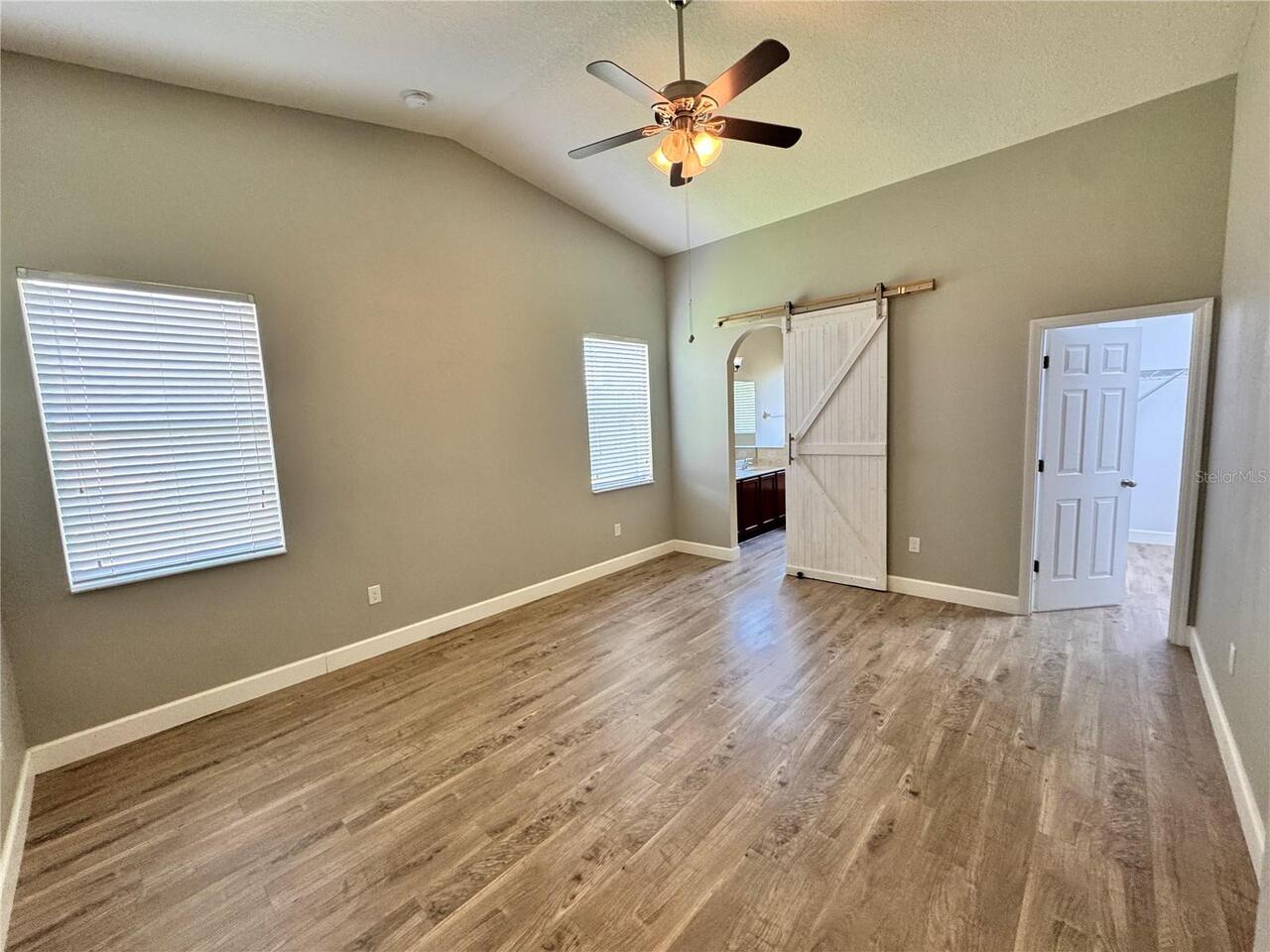 Listing Photo 7