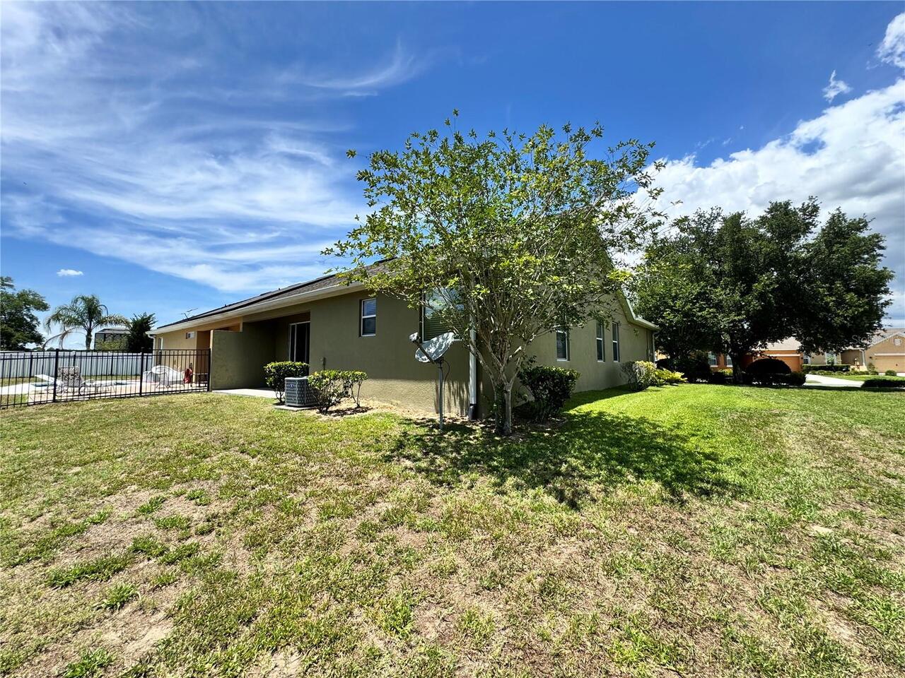 Listing Photo 16