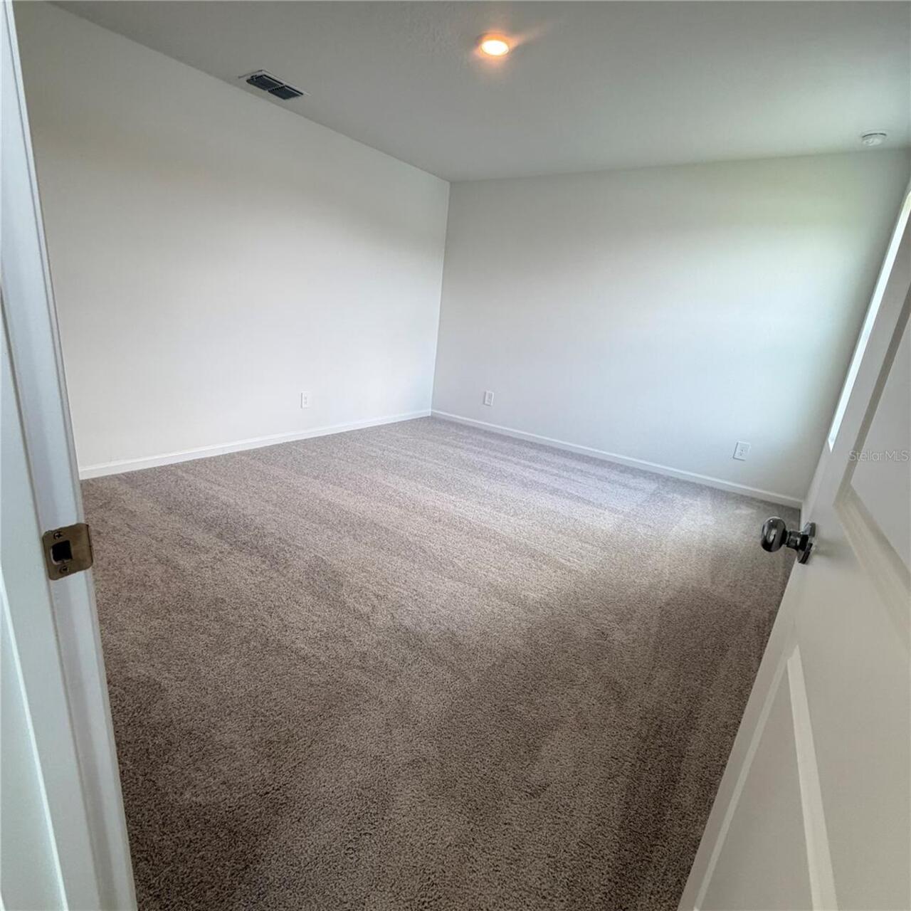 Listing Photo 33