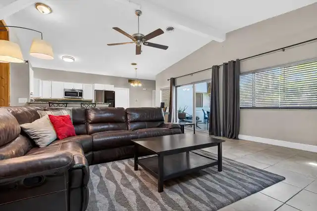 Listing Photo 18