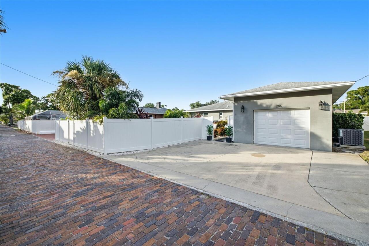 Listing Photo 37